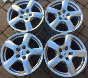 Rial Oslo 7x17 5x120 ET53 65 Polar Silver